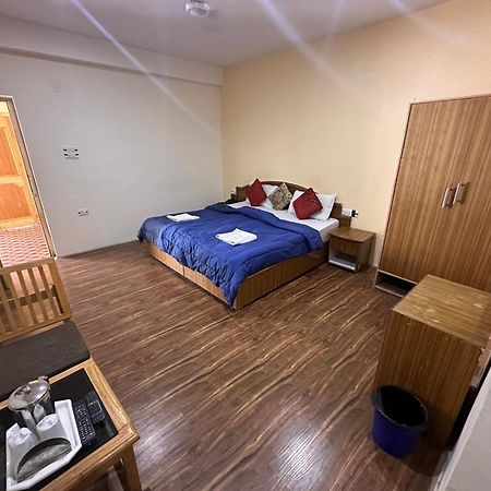 Hotel Wang Residency Leh Kültér fotó