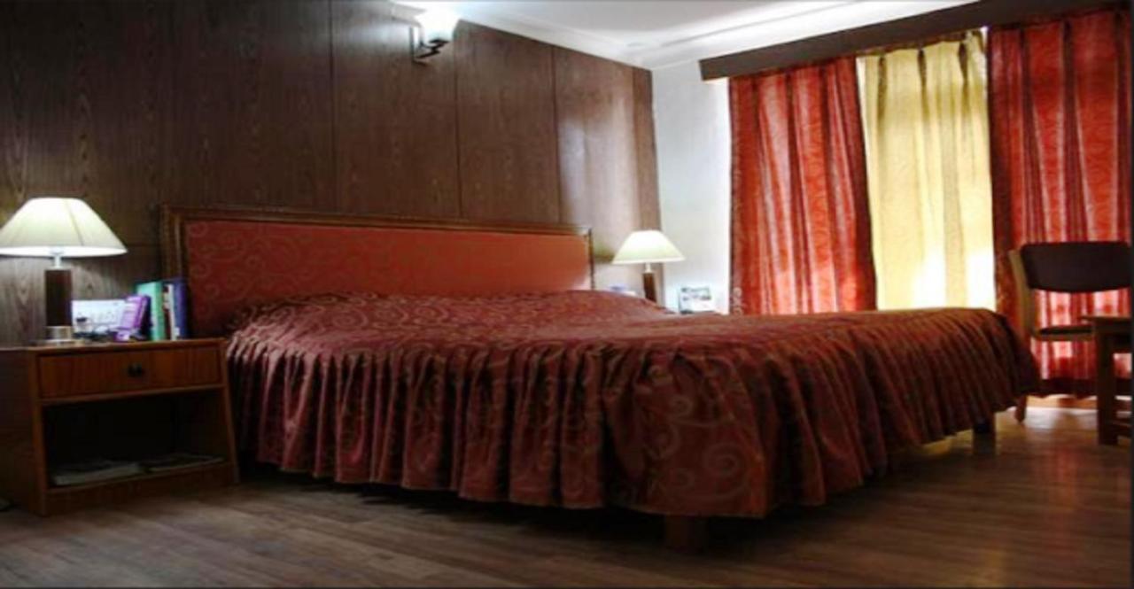 Hotel Wang Residency Leh Kültér fotó